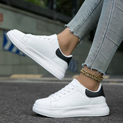 Weiße Damen PU Ledersneaker