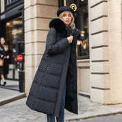 Sophia Luxuriöse Lange Winterjacke mit Kapuze