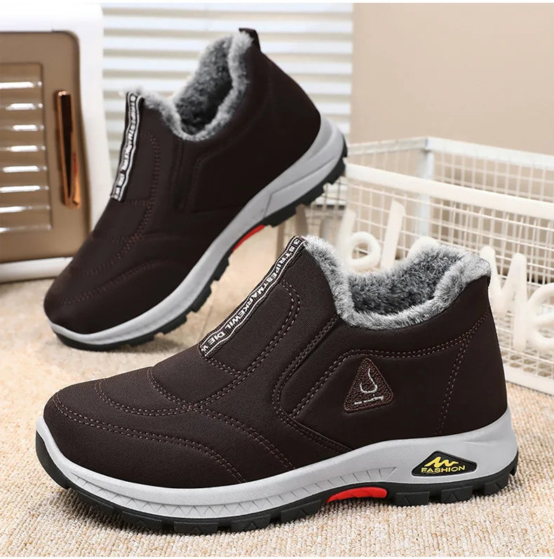 Rutschfeste Sneaker mit Fleece