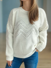 Eleganter Pullover mit Perlendetails